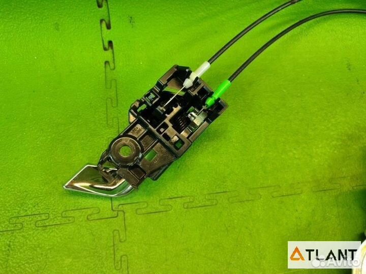 Замок двери передний левый toyota crown majesta