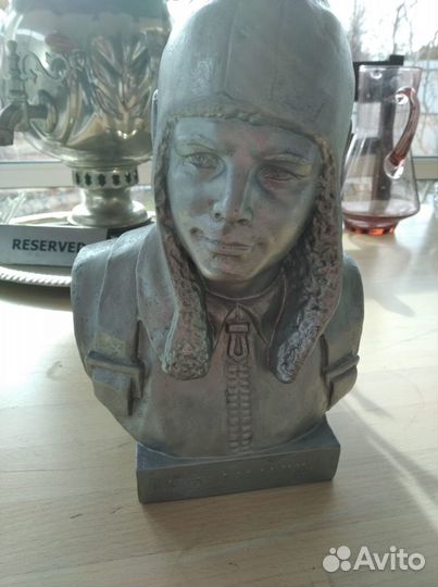 Бюст «Космонавт Юрий Гагарин», СССР, Монументскул