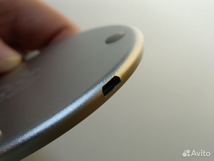 Беспроводное зарядное устройство