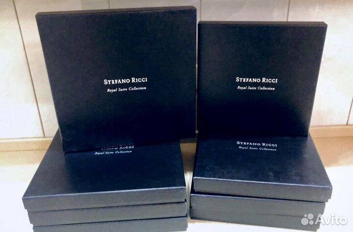 Чехлы,кофры Brioni и Stefano Ricci