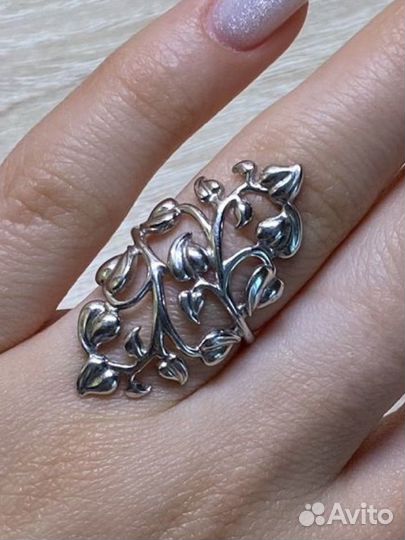Серебряное кольцо