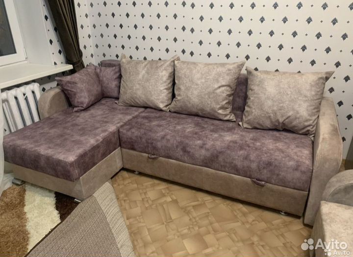 Диван угловой