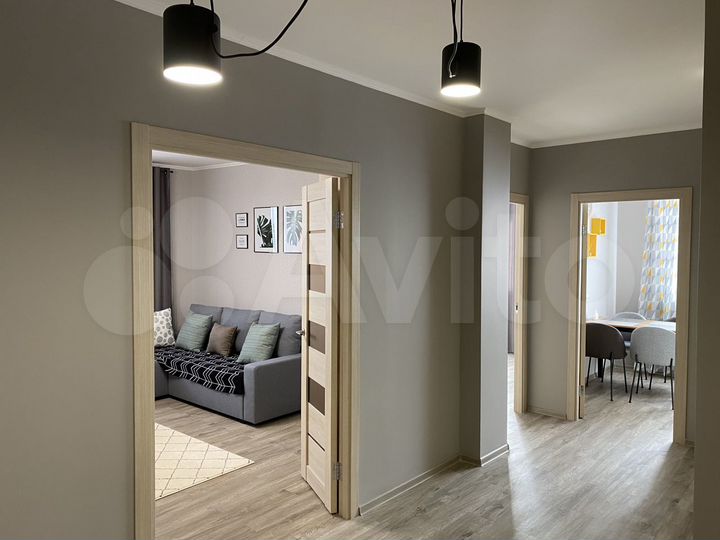 2-к. квартира, 57 м², 4/10 эт.