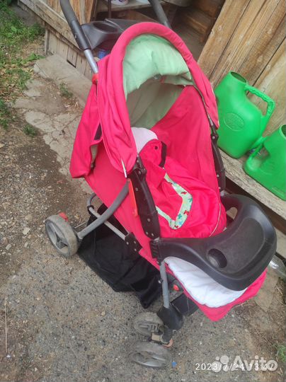 Прогулочная коляска летная