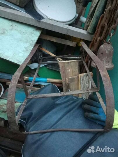 Старинные кованые предметы быта