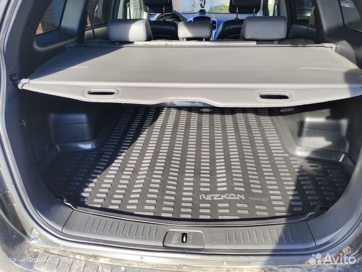 Chevrolet Captiva 3.2 AT, 2010, 136 000 км