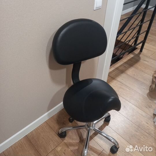 Стул седло для мастера