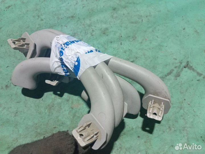 Ручка салонная Ford Focus