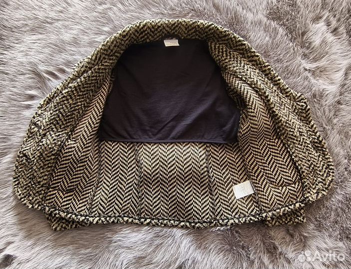 Пиджак для девочки 140 (9-10 лет)