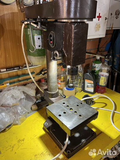 Сверлильный станок 2сс1