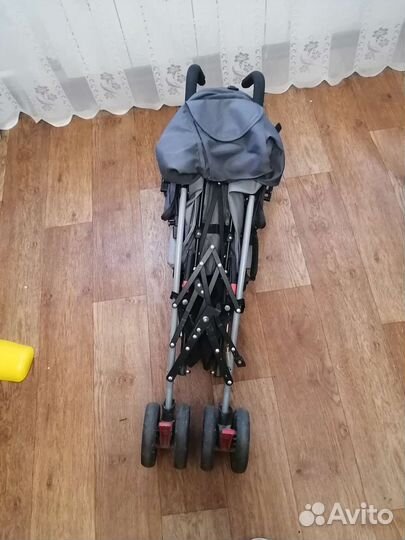 Прогулочная коляска трость