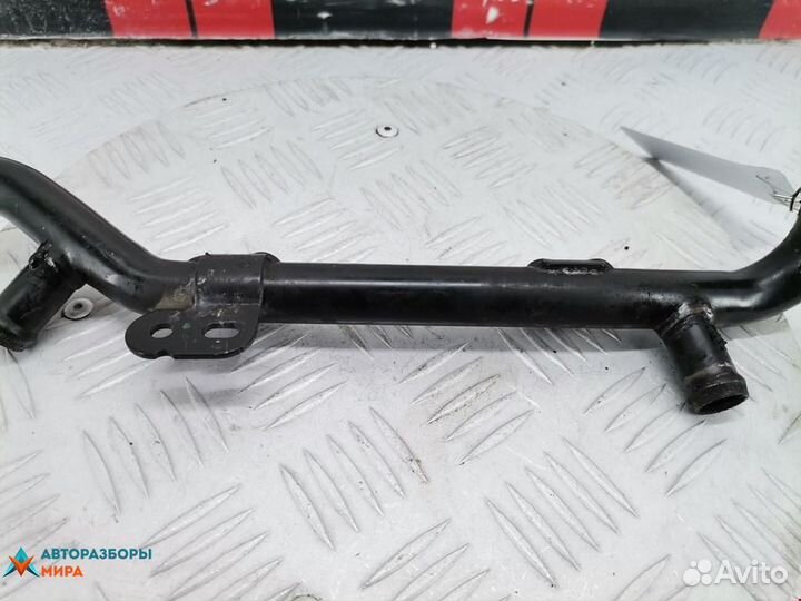 Патрубок радиатора Audi A4 B7 2007 06D121065J