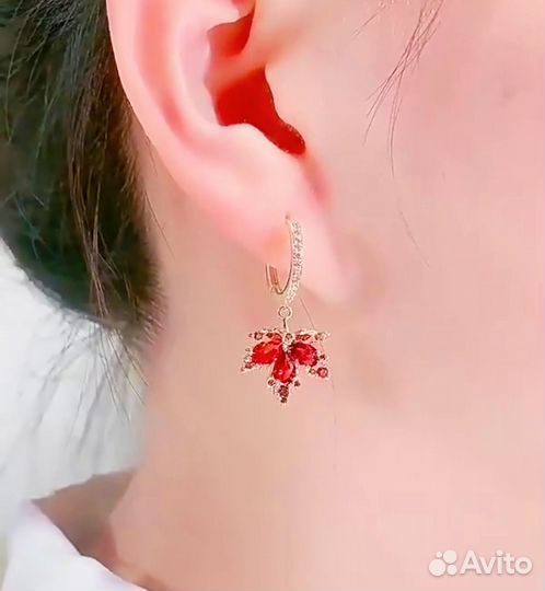 Новые серьги Клиновый листок