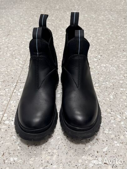 Ботинки prada строго оригинал 37р