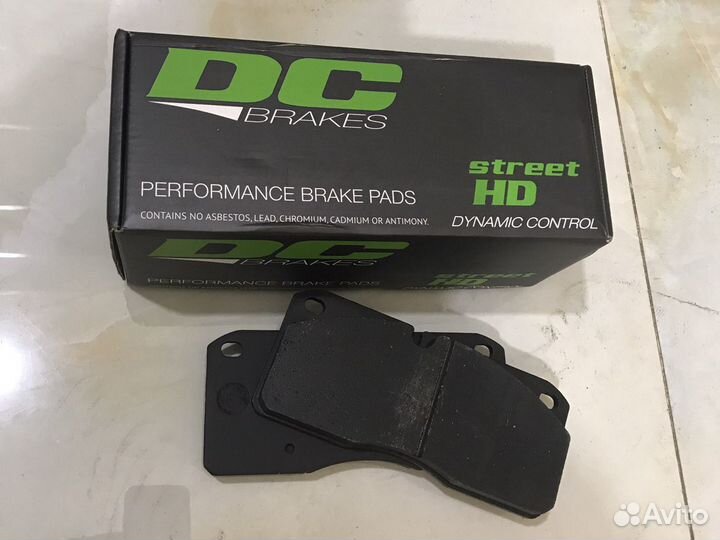 Тормозные колодки на бронированный авто