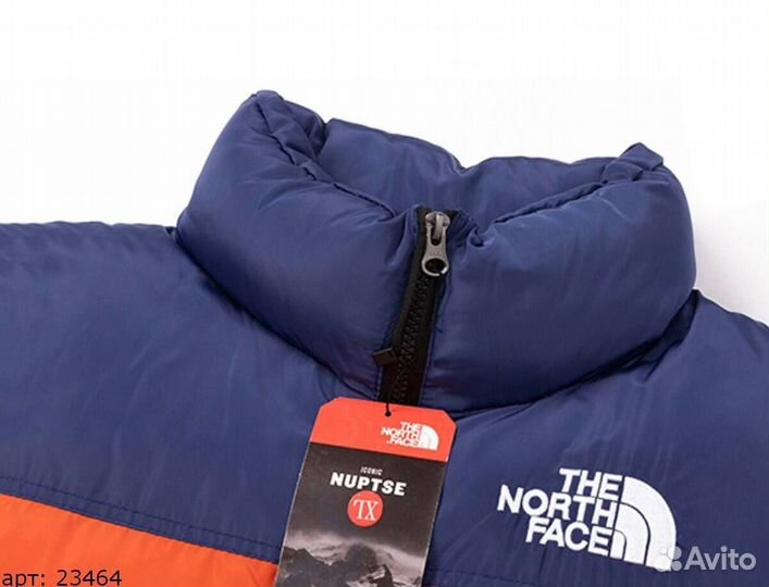 Оранжевая жилетка The North Face