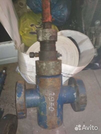 Продам задвижки