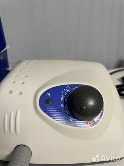 Аппарат для маникюра и педикюра