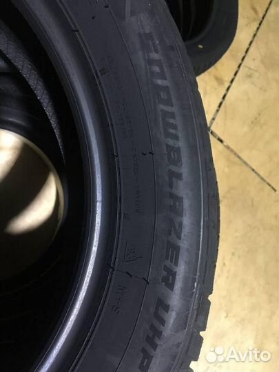 Windforce Snowblazer UHP 195/55 R16 91H