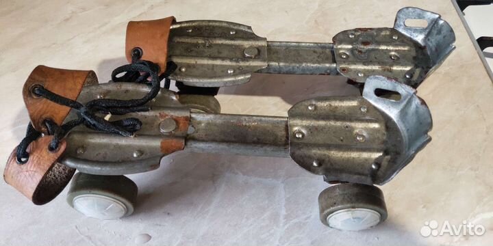 Роликовые коньки СССР