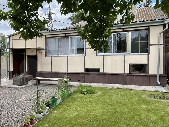 Дом 158 м² на участке 8,5 сот.