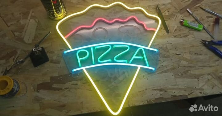 Неоновая вывеска в наличии и под заказ