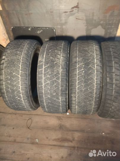 Bridgestone Blizzak DM-V2 265/65 R18 110
