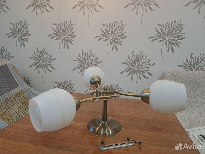 Светильник потолочный 3-х рожковый