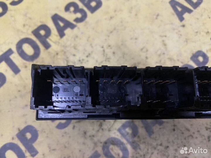 Блок управления центральным замком Ford Mondeo 3