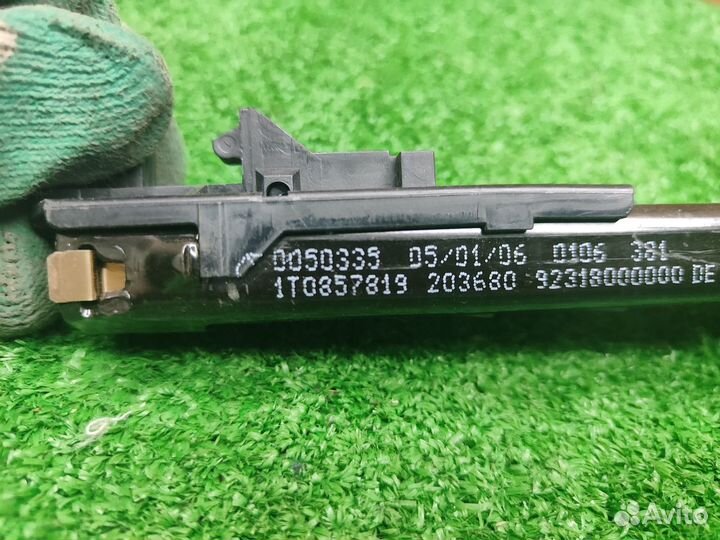 Регулировка высоты ремня Volkswagen Passat B6