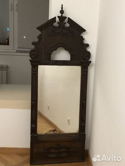 Антикварное зеркало