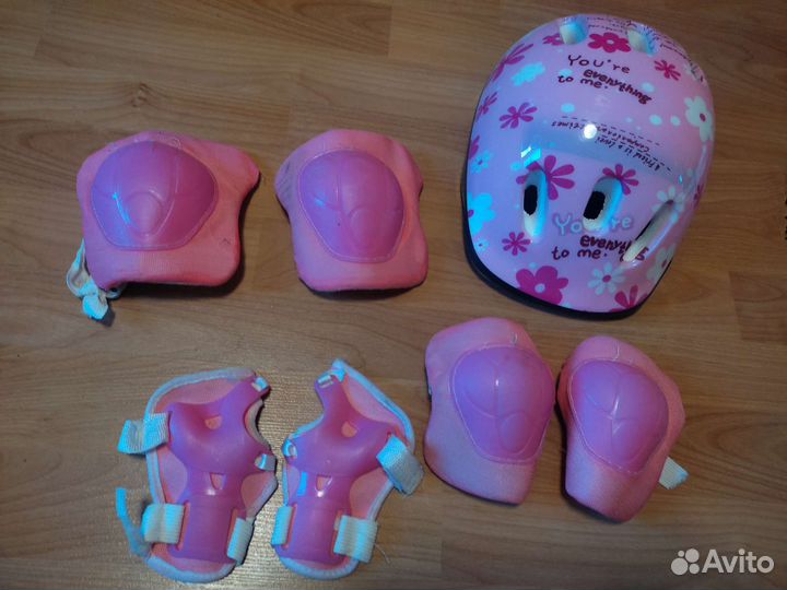 Роликовые коньки и защита 33-37