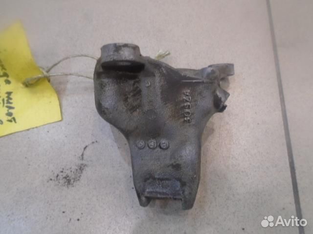 Кронштейн двигателя передний Honda Pilot 2008-2015