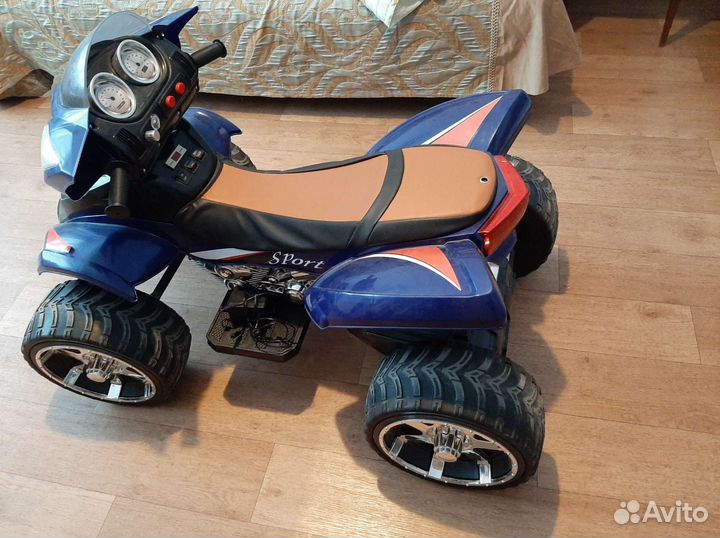 Детский квадроцикл на аккумуляторе бу