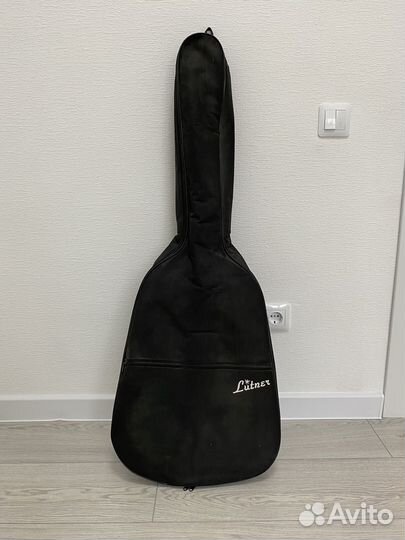 Акустическая гитара с чехлом