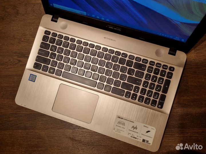 Мощный Asus 15,6
