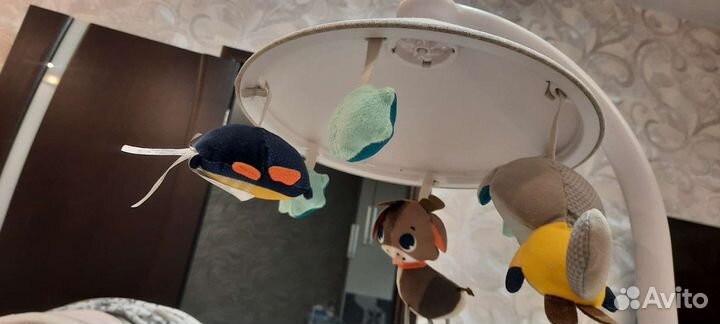 Мобиль на кроватку с проектором