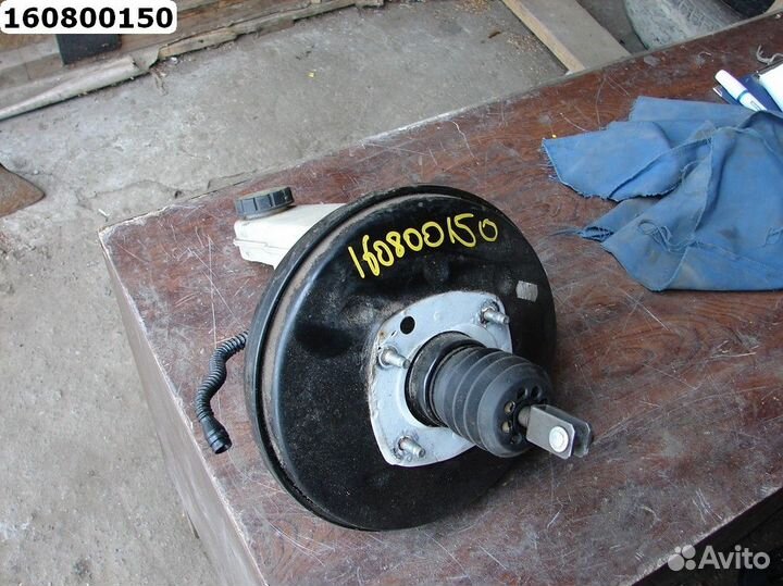 Усилитель тормозов вакуумный Mitsubishi Colt Z3