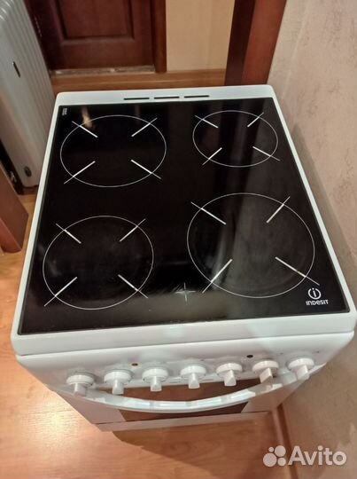 Плита с духовкой электрическая indesit