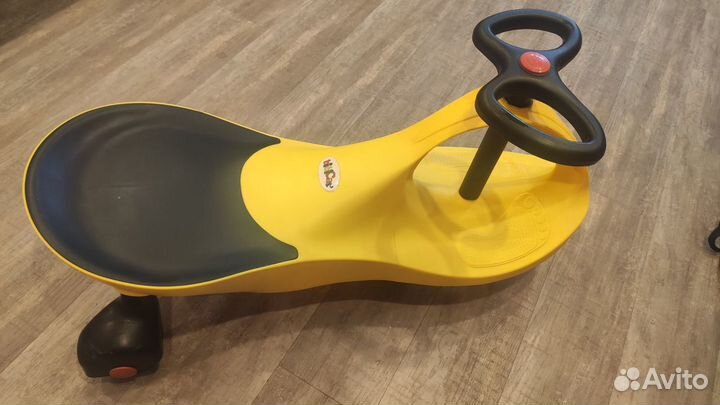 Машинка - каталка 