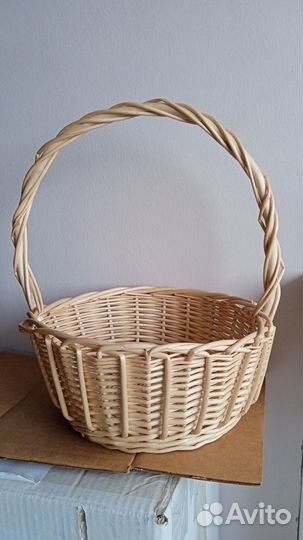 Корзинки плетёные для оформления подарка