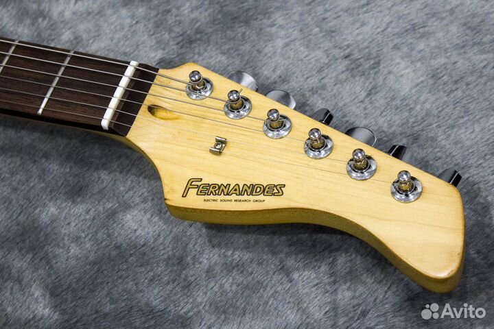 Электрогитара Fernandes Stratocaster