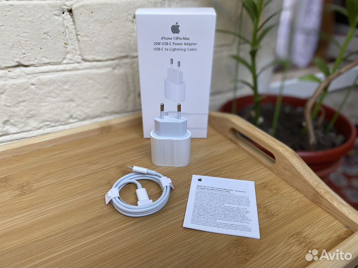 Зарядка для iPhone блок + кабель 20w