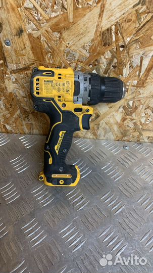 Дрель-шуруповерт dewalt 12 В XR DCD701D2-QW