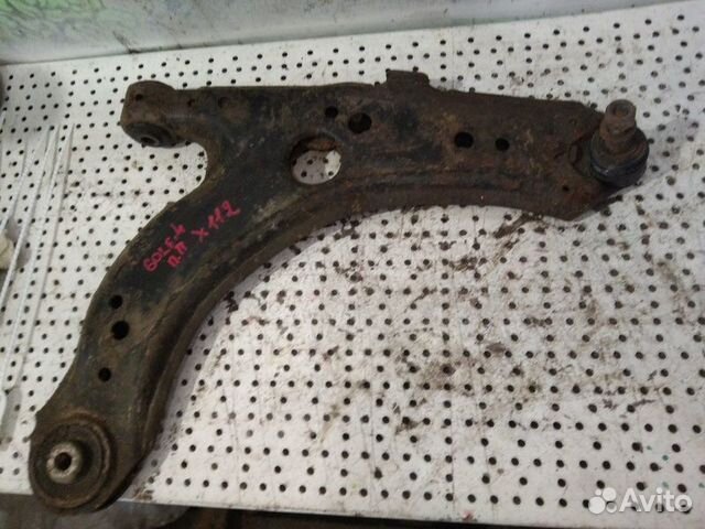 Рычаг передний правый Volkswagen Golf