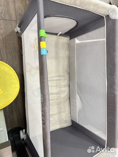 Манеж детский складной