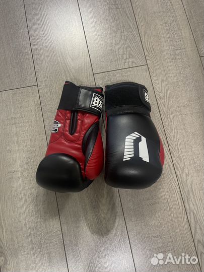 Боксерские перчатки детские 8 oz