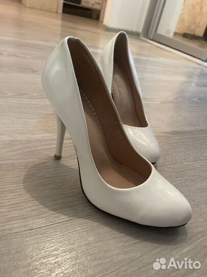 Туфли женские 39 размер