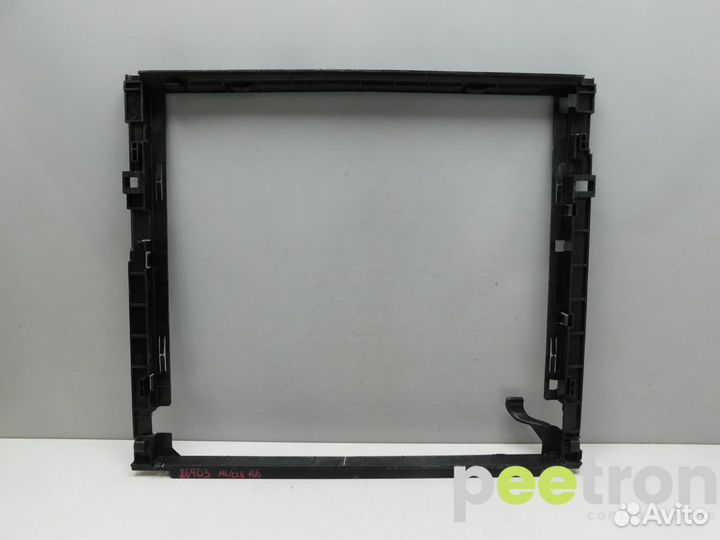 Б/У Б/У Накладка новая Оригинал Mersedes Benz