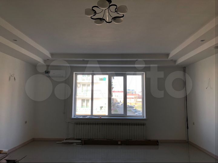 Офис, 65 м² и 18 м2
